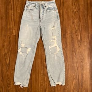 Abercrombie & fitch, size 25/0s, ankle straight, ultra high rise. Never worn.